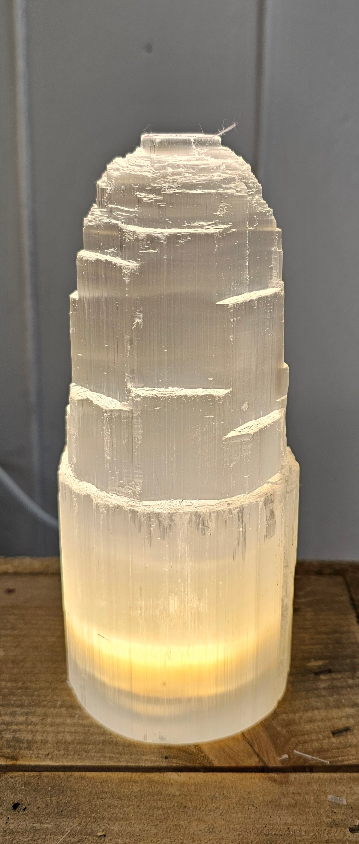Selenite lamp
