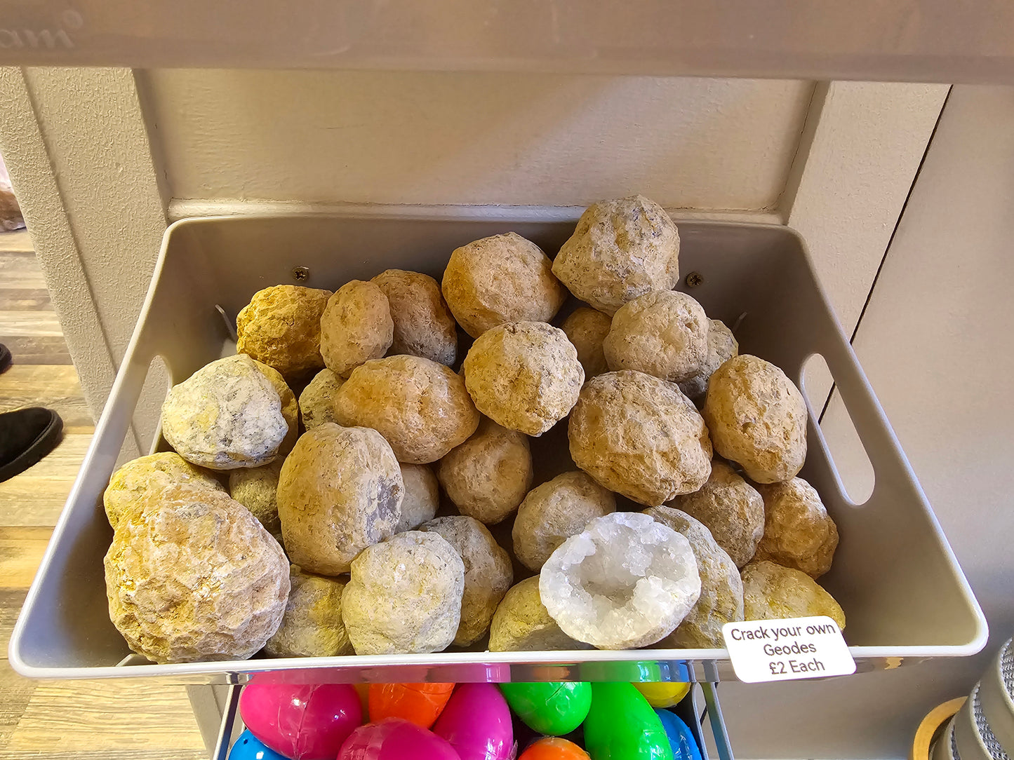 £2 Crack your own Geode