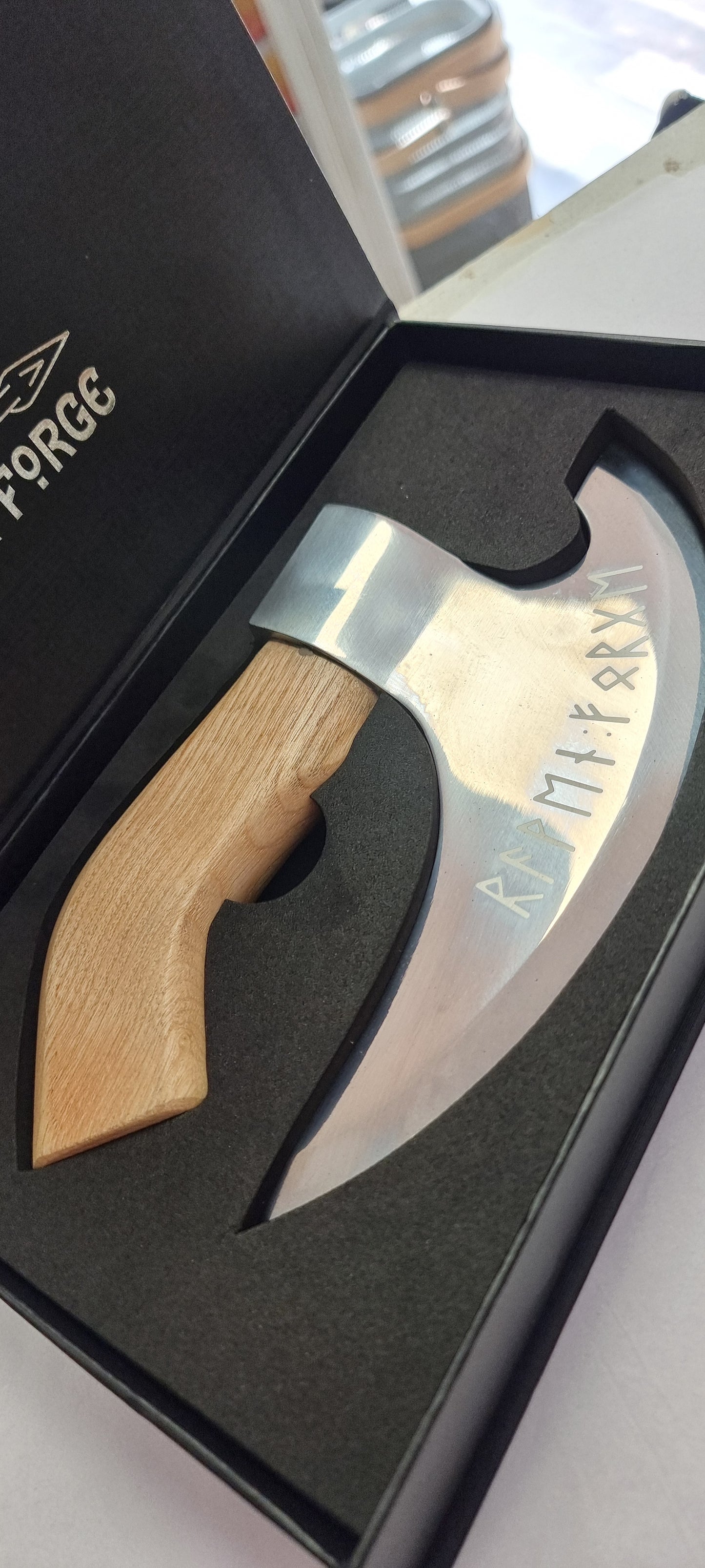 Raven forge pizza axe (viking)