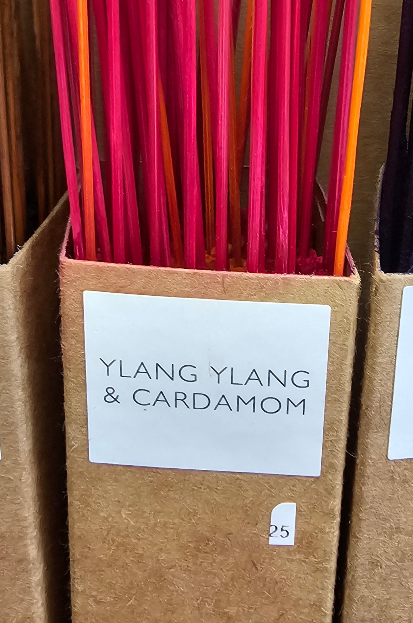 Ylang Ylang & Cardamom insense