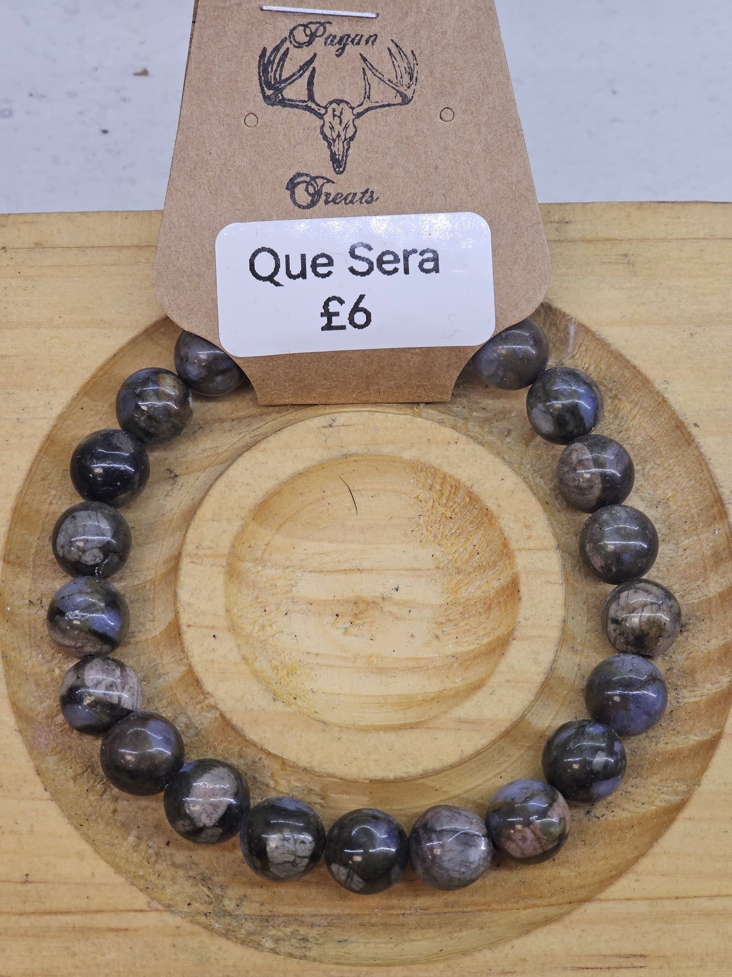 Que Sera 8mm bead bracelet
