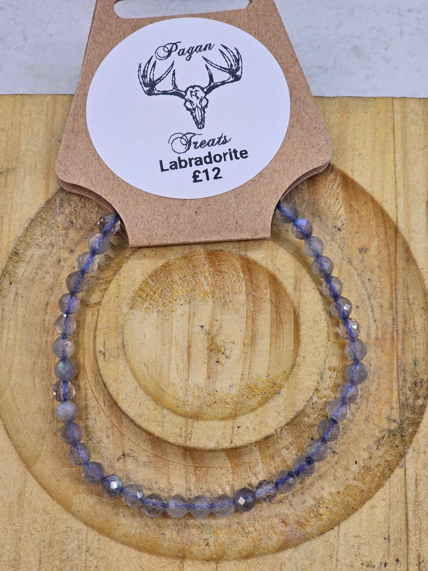 Labradorite Facetted 4mm bead bracelet