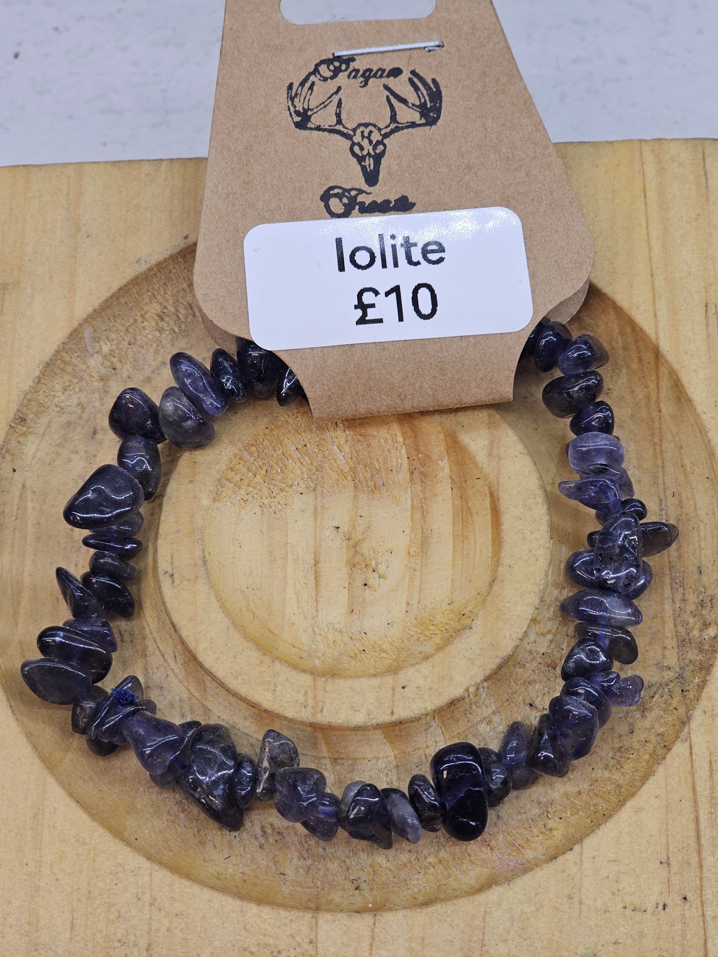 Iolite chunky chip bracelet