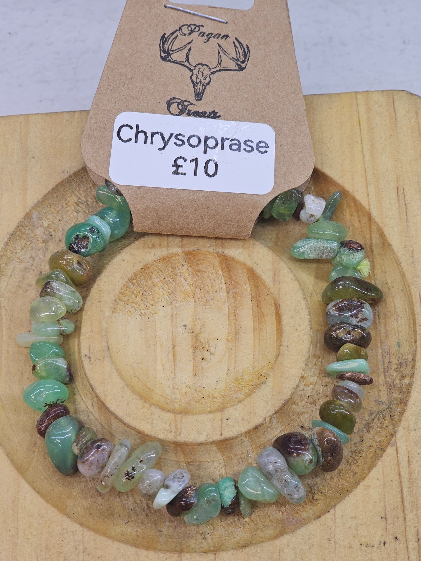 Chrysoprase chip bracelet