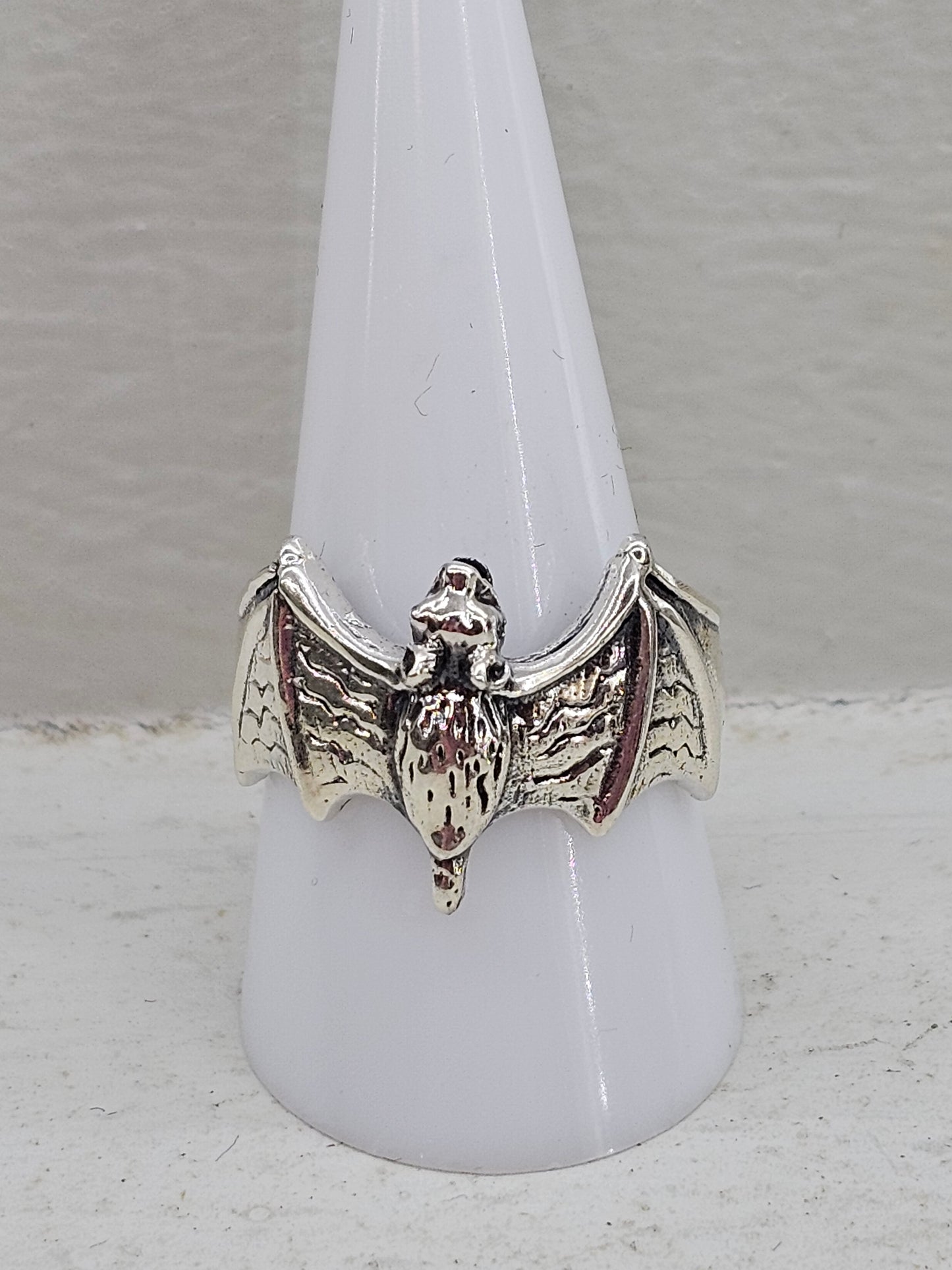 925 silver Bat ring size U