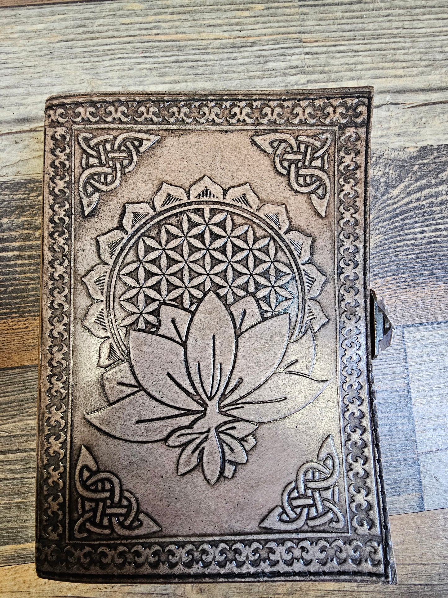 Leather lotus flower Grimoire