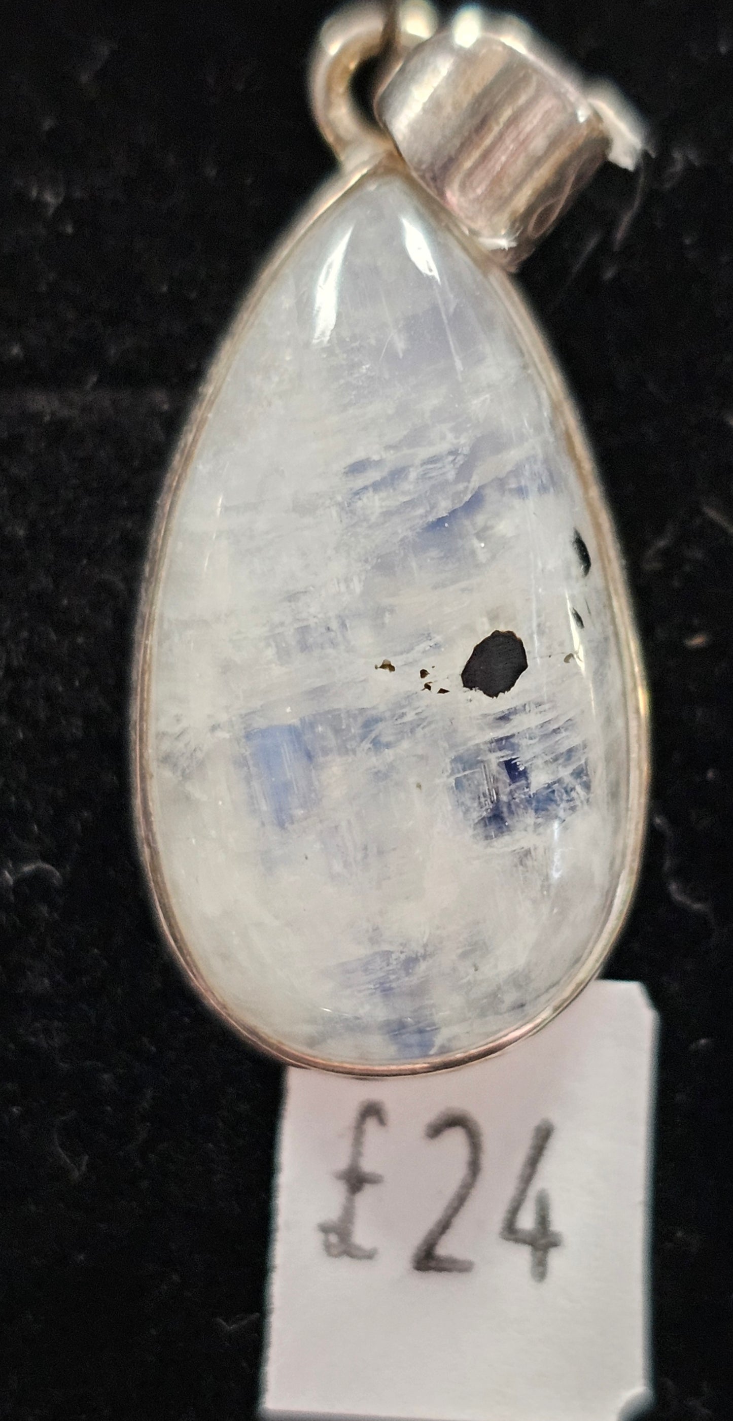 Rainbow Moonstone 925 Silver Pendent