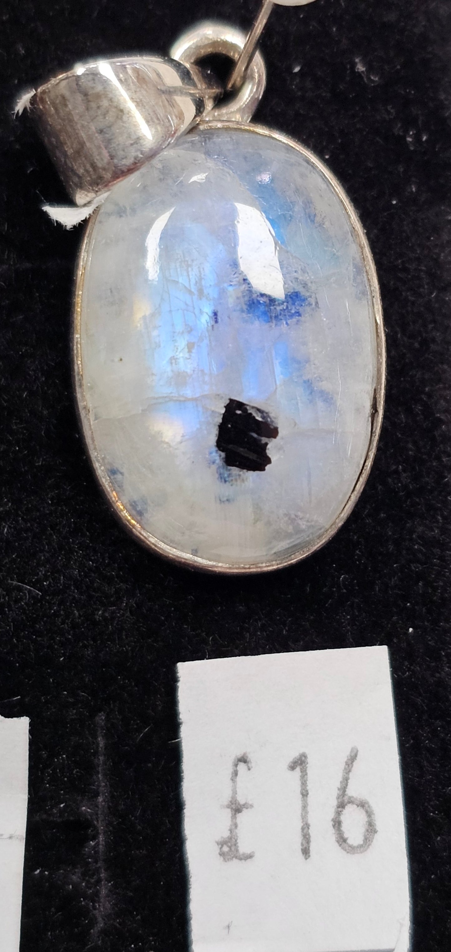 Rainbow Moonstone 925 Silver Pendent