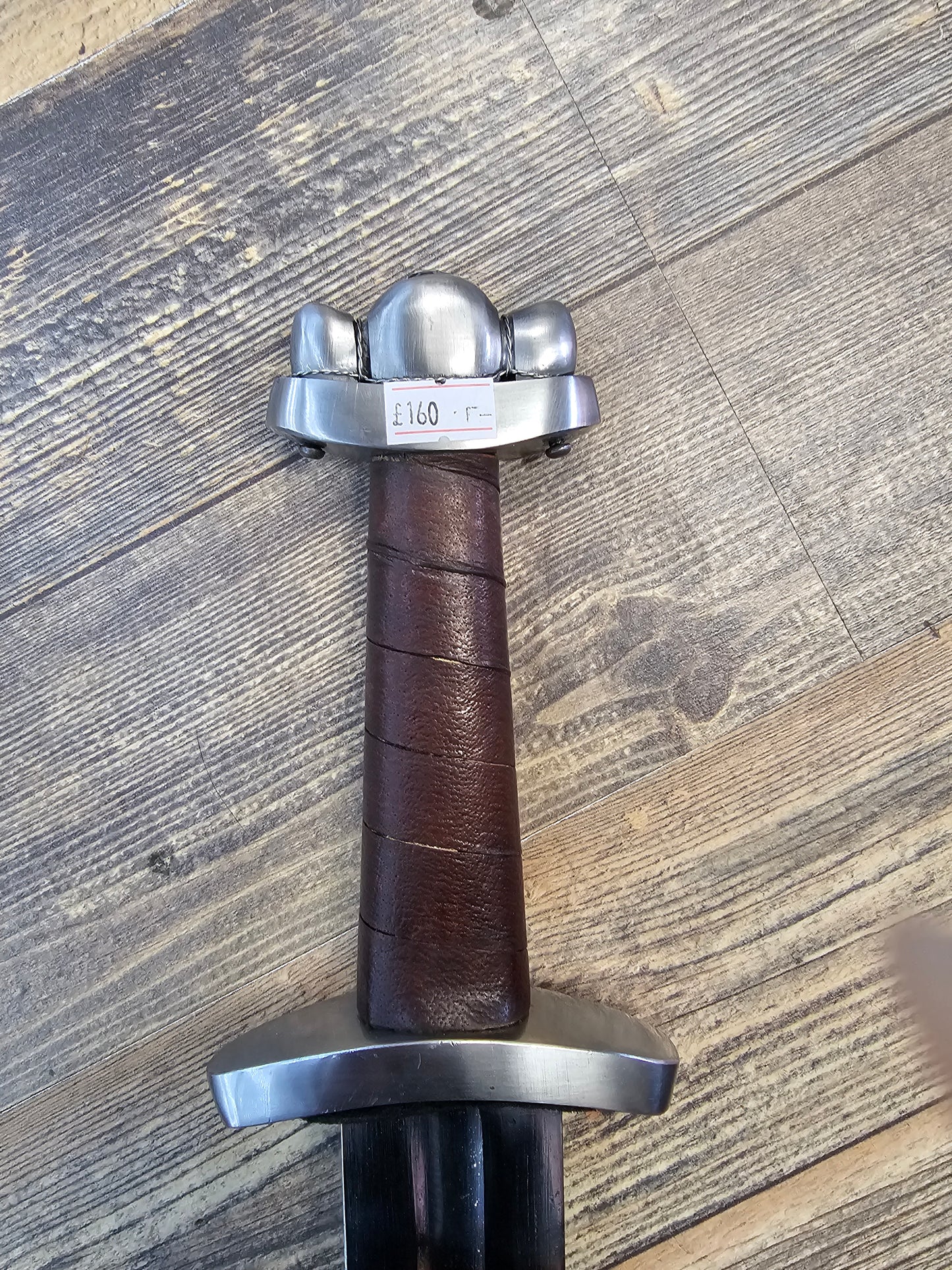 3 Point Pommel Viking Sword (95cm)