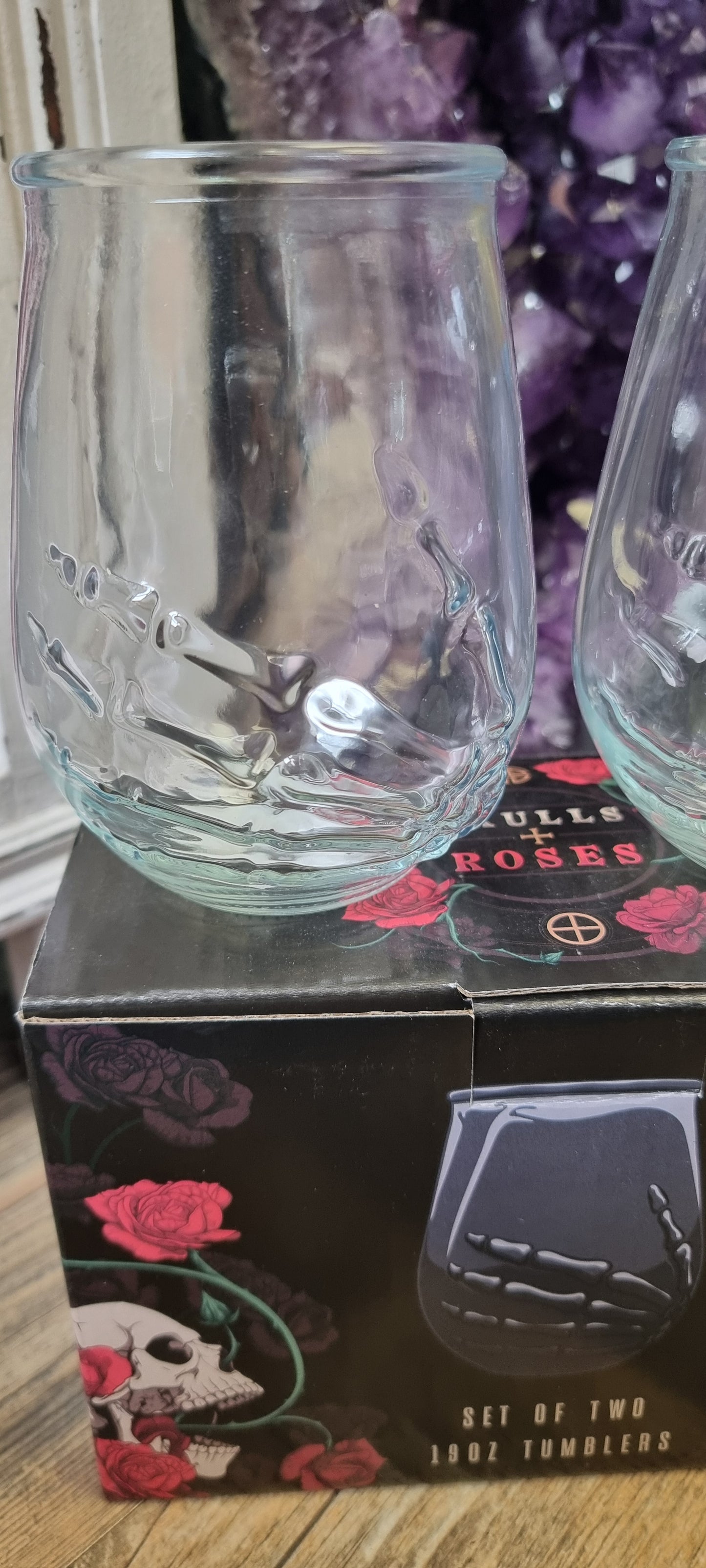Set of 2 skeleton hand glasses