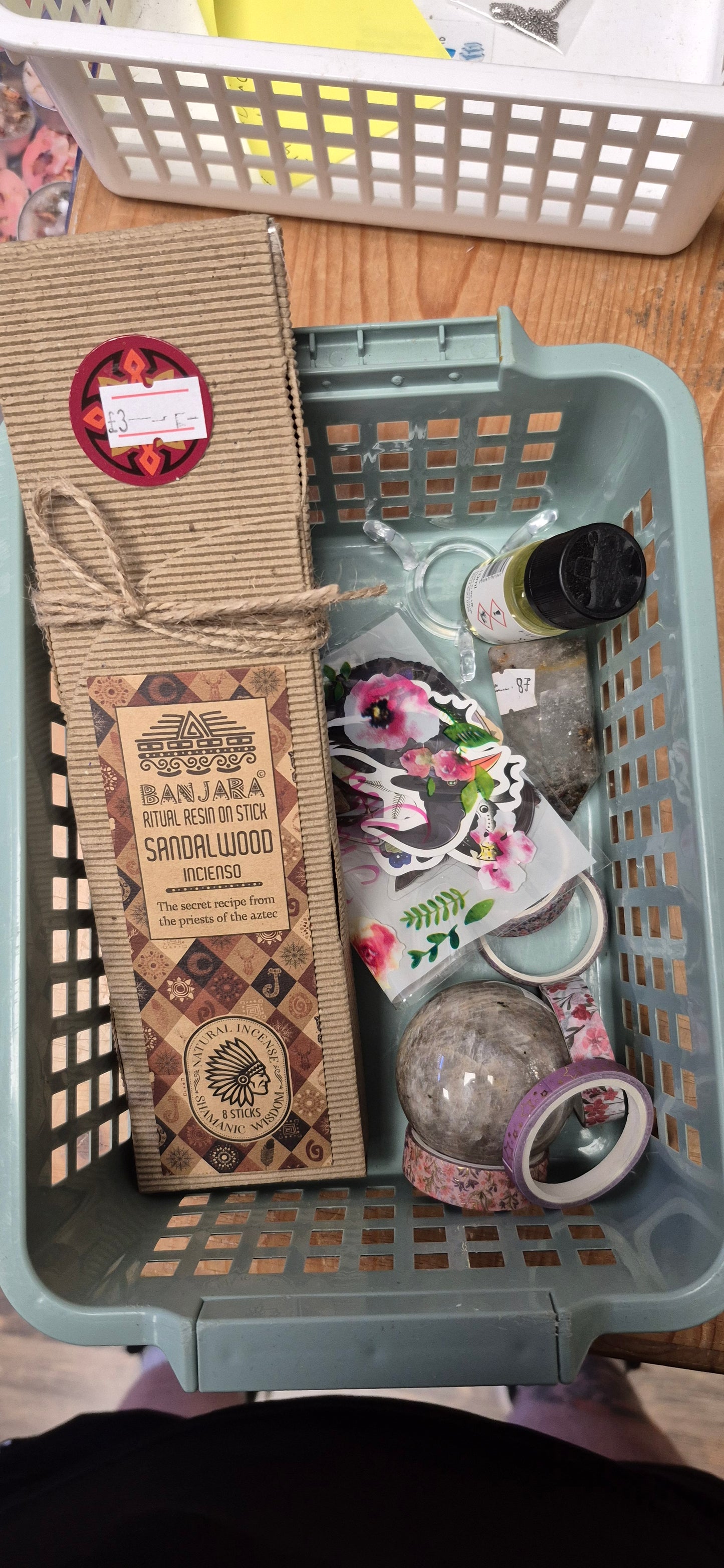Hayleys live basket