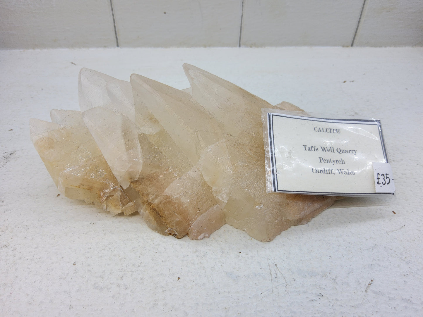 Calcite raw chunk from Wales (42)