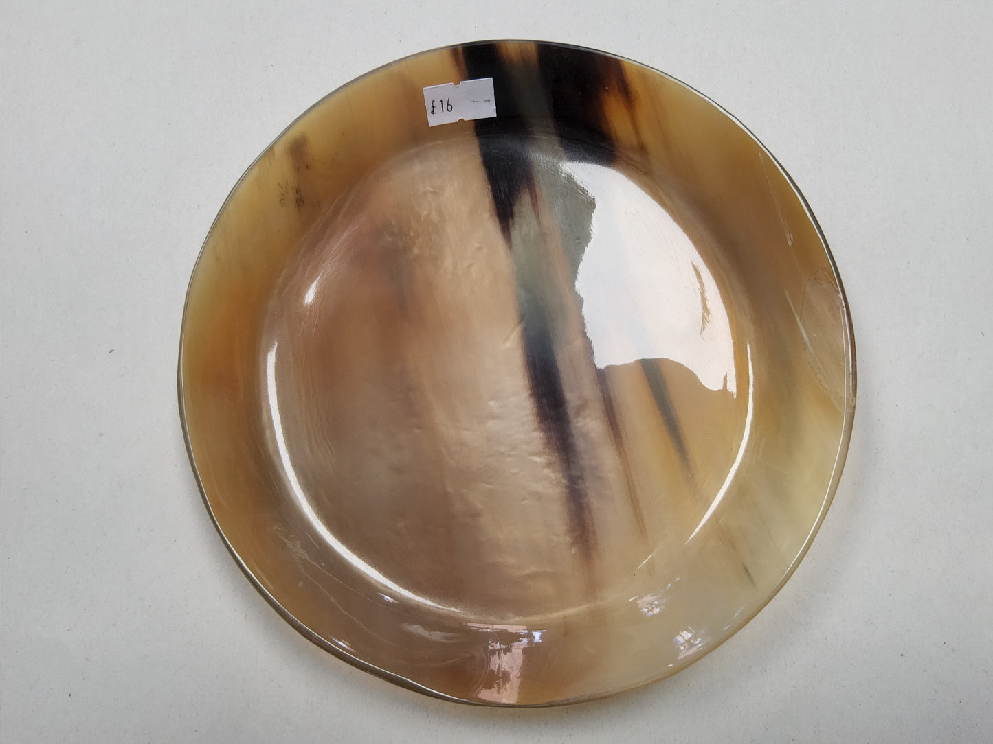Horn plate