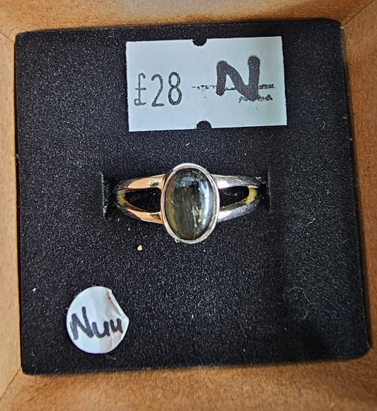Nuumite Ring Size N