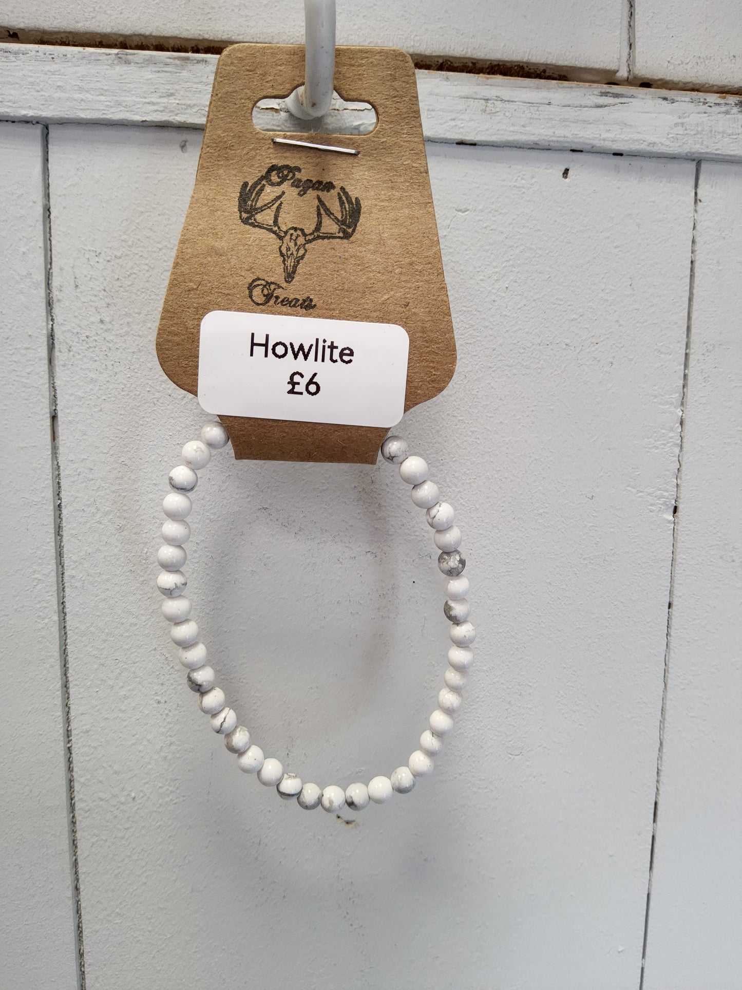 Howlite 4mm bead bracelet