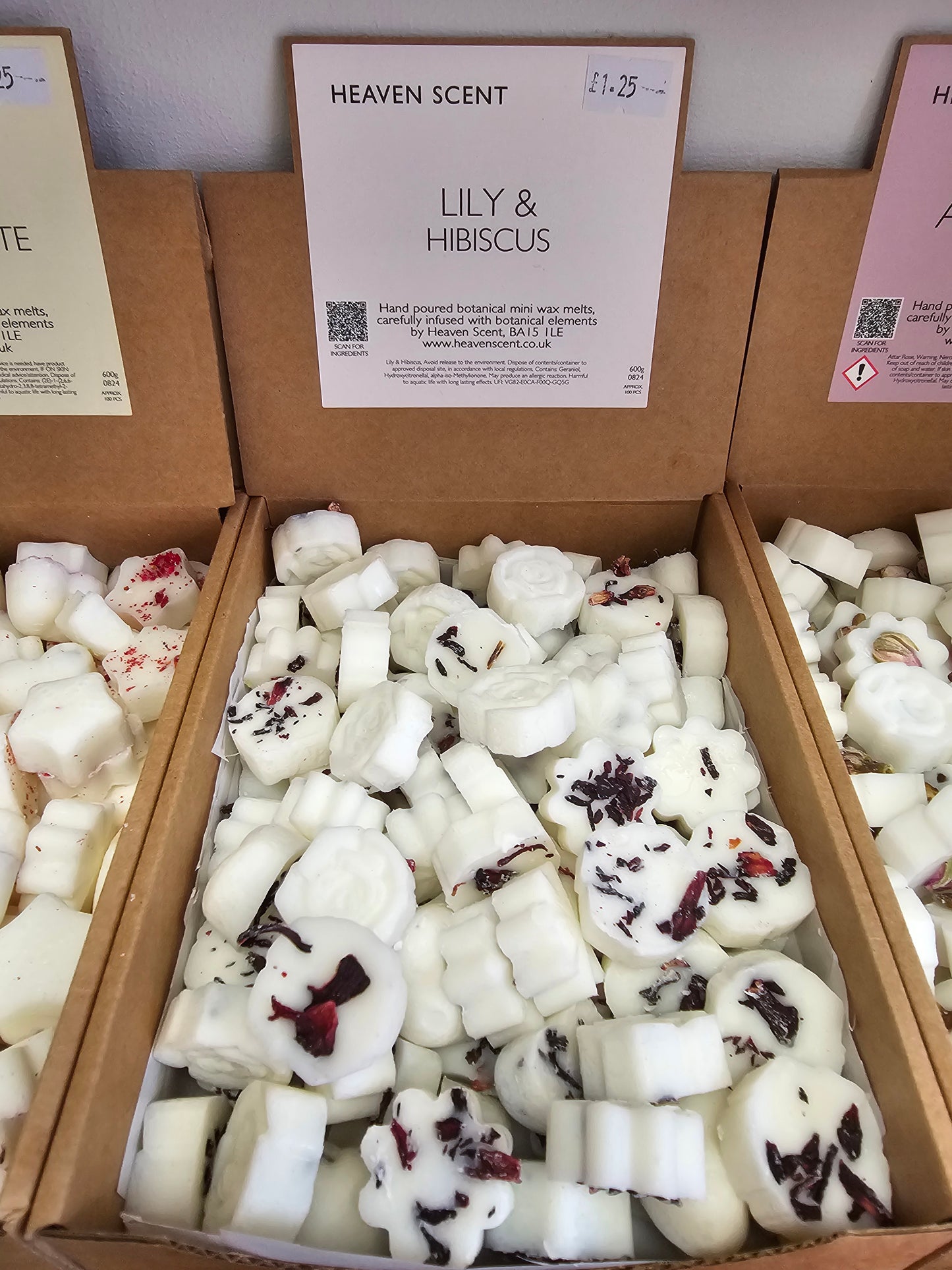 Lily and Hibiscus wax melts