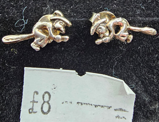 925 silver Witch stud earrings