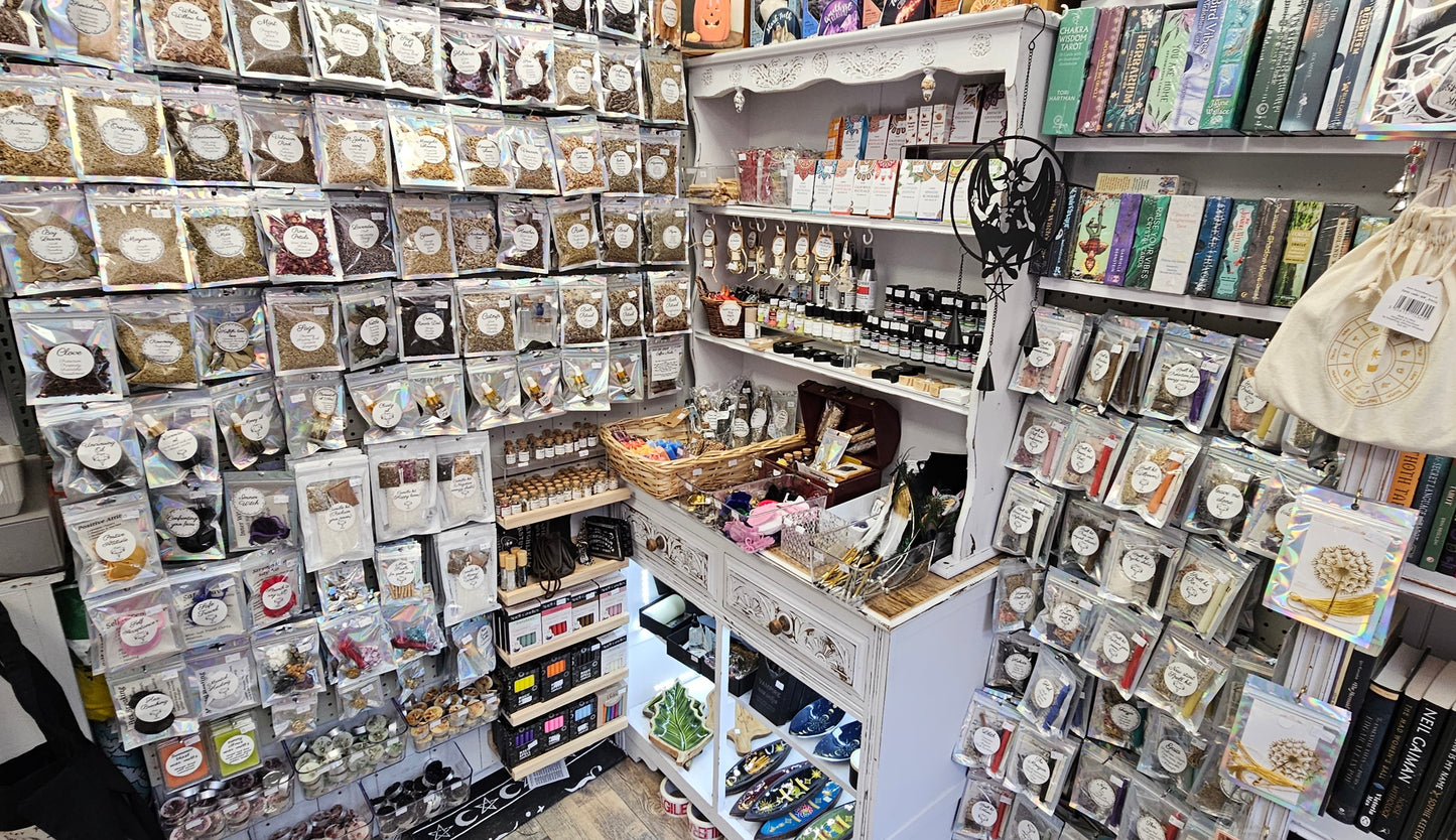 £50 Witchy Mystery Box