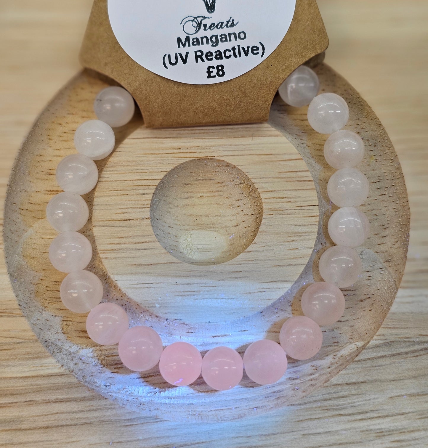 Mangano Calcite (UV Reactivate) 8mm bead bracelet