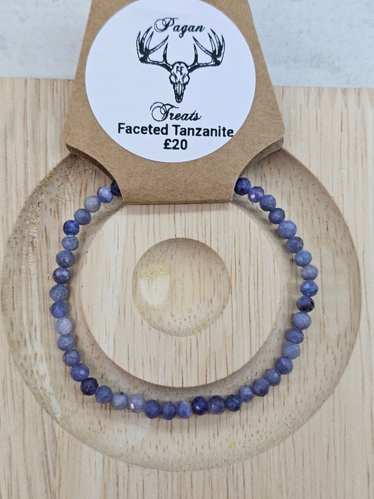 Facetted Tanzanite 4mm bead bracelet