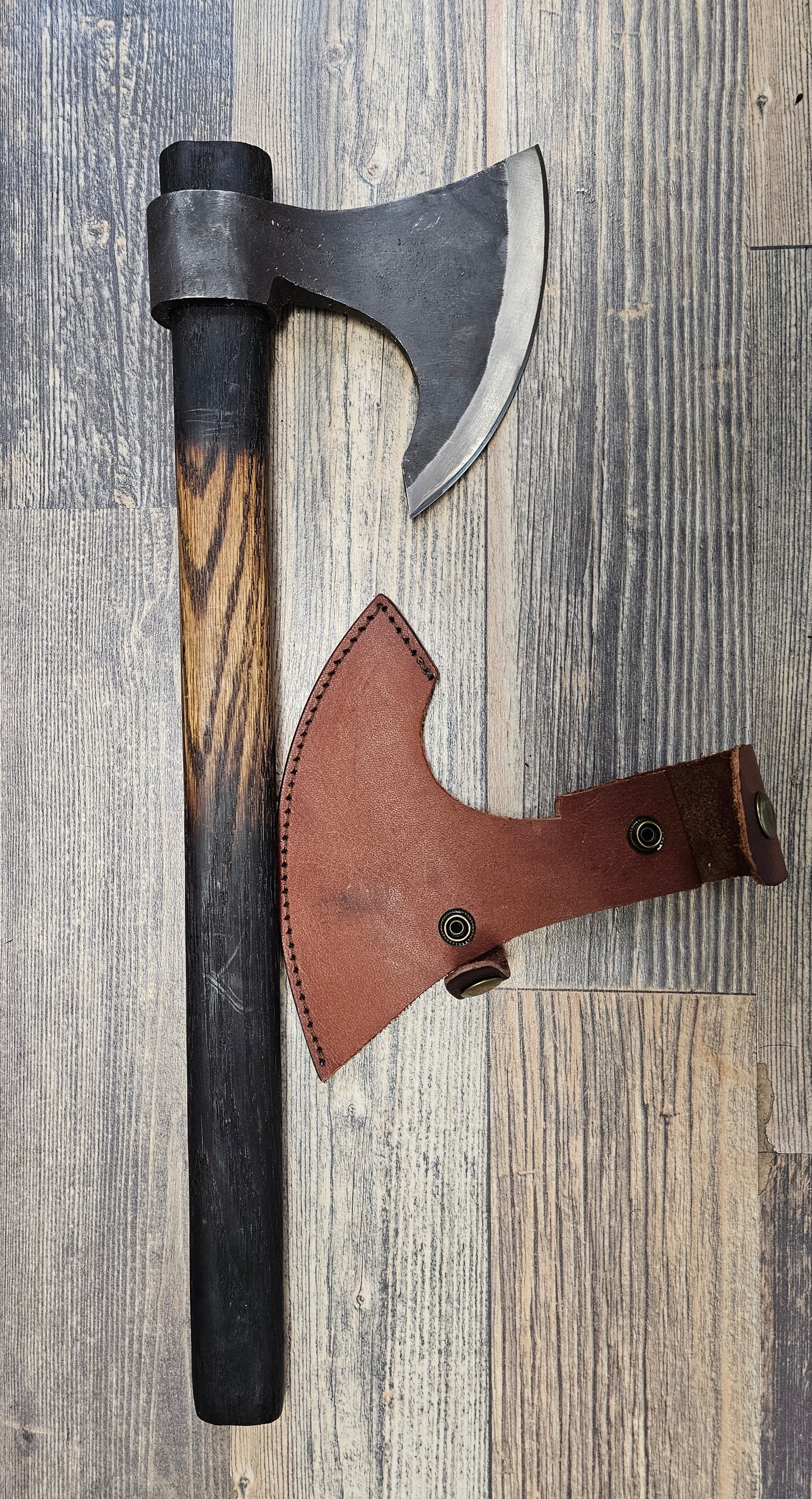 Hawk Rune throwing axe by Raven Forge