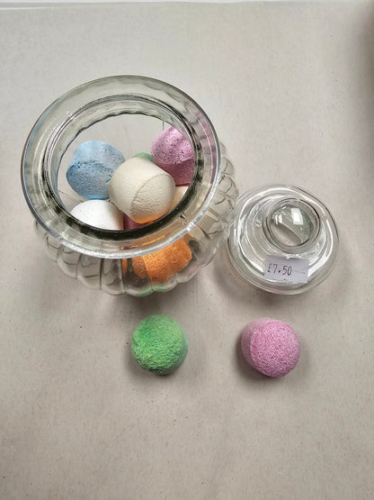 Set of 10 Bath Bombs in Glass Jar