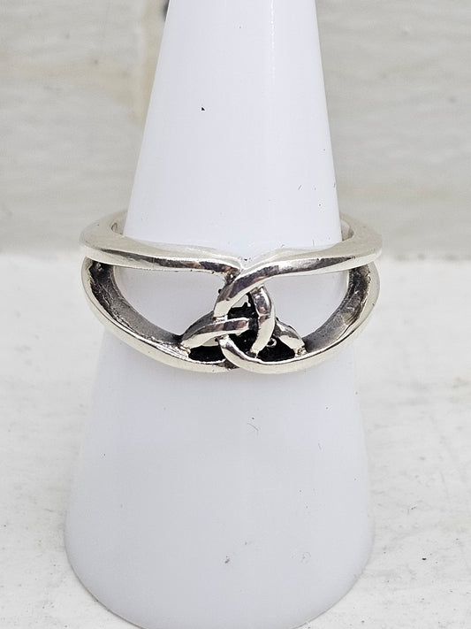 Celtic Knot 925 Silver Ring Size O