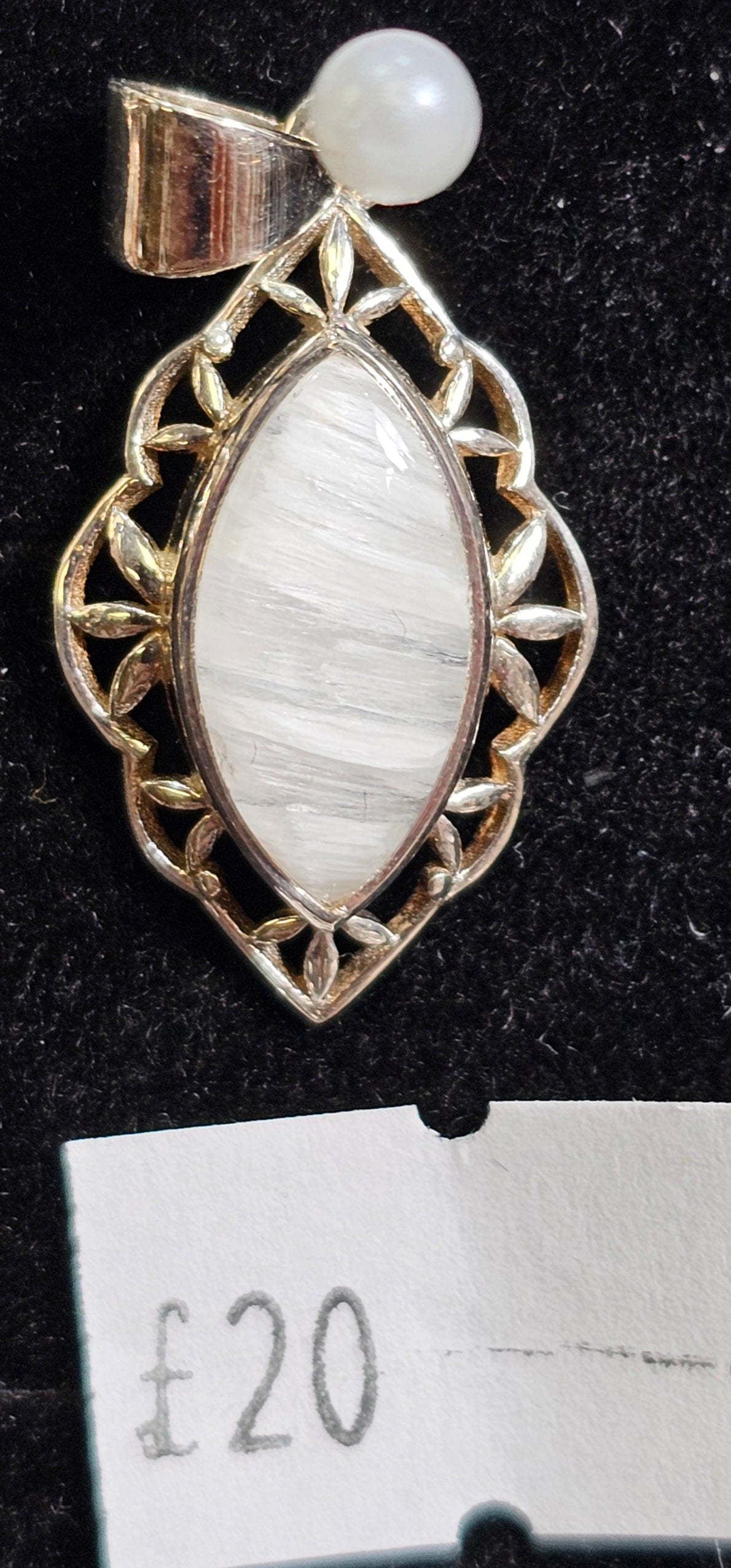 Mother of Pearl 925 silver pendent