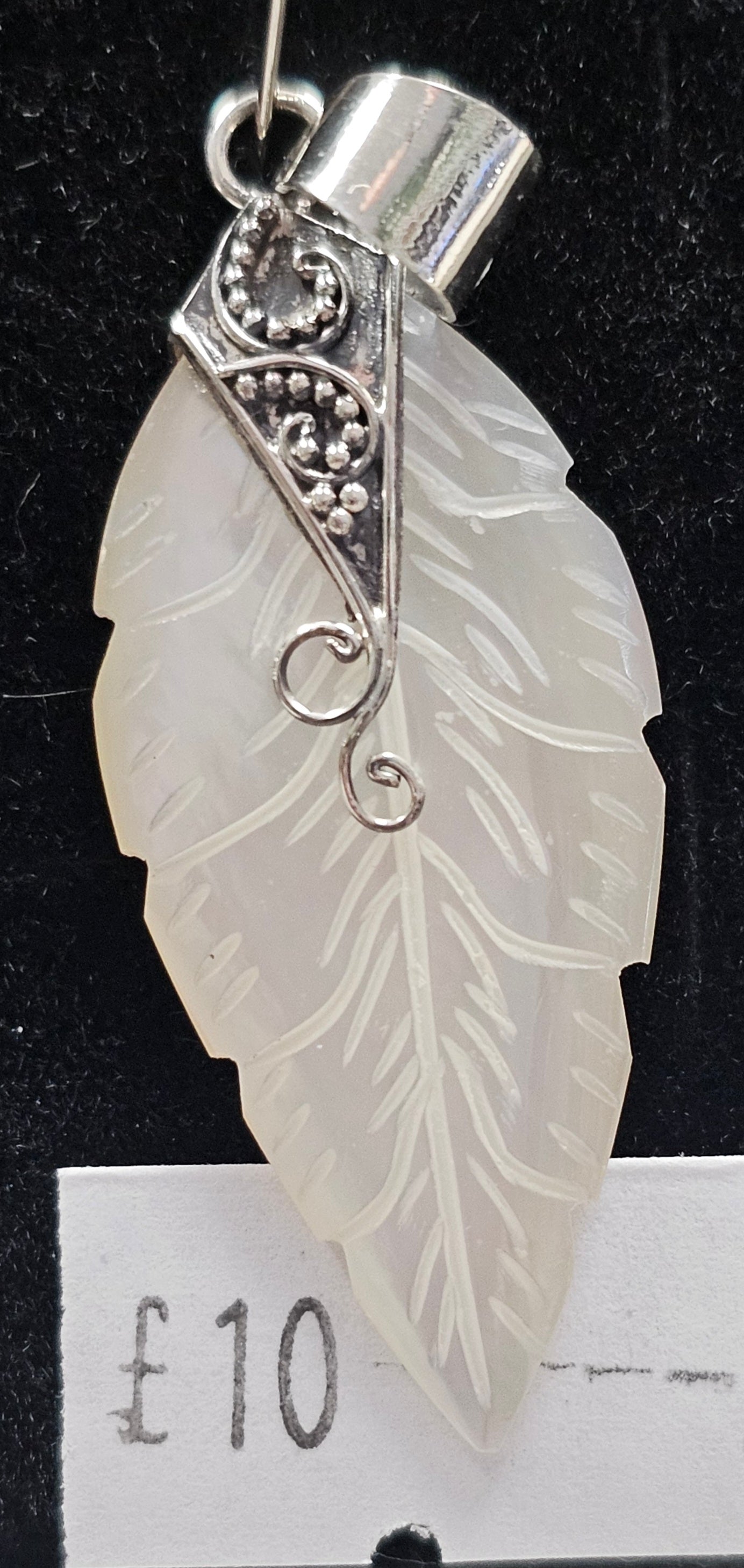 Mother of Pearl 925 silver pendent