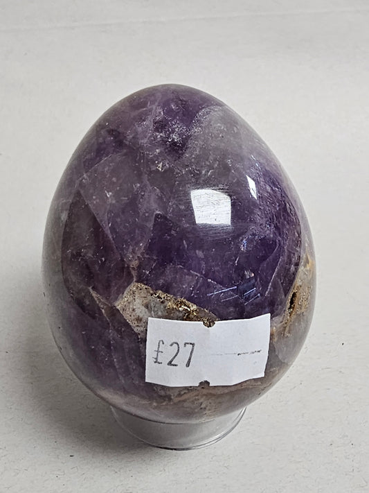 Chevron Amethyst Egg