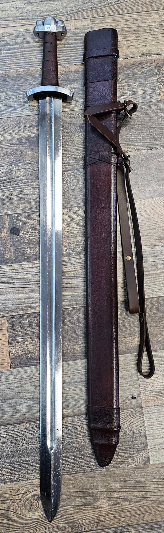 3 Point Pommel Viking Sword (95cm)