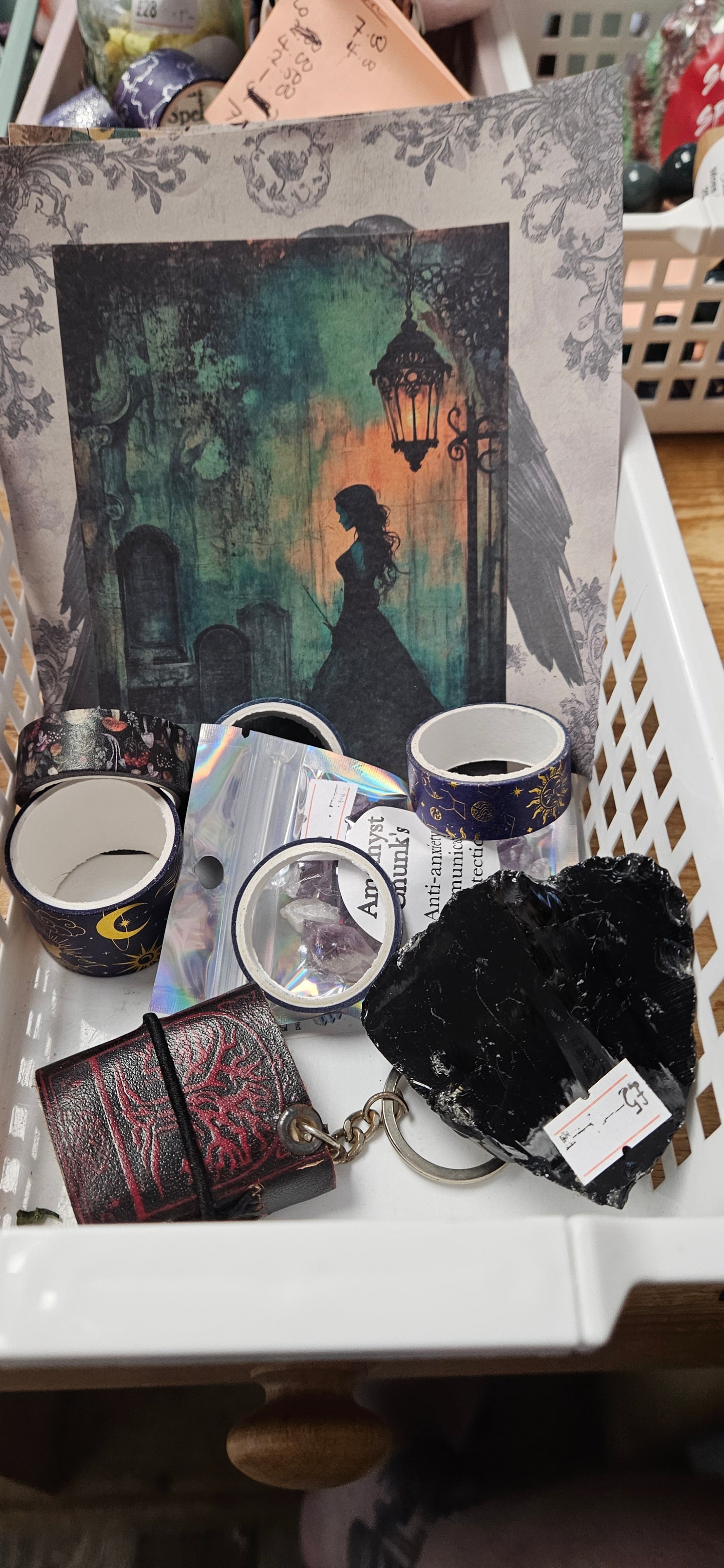 Buttonmoon live basket