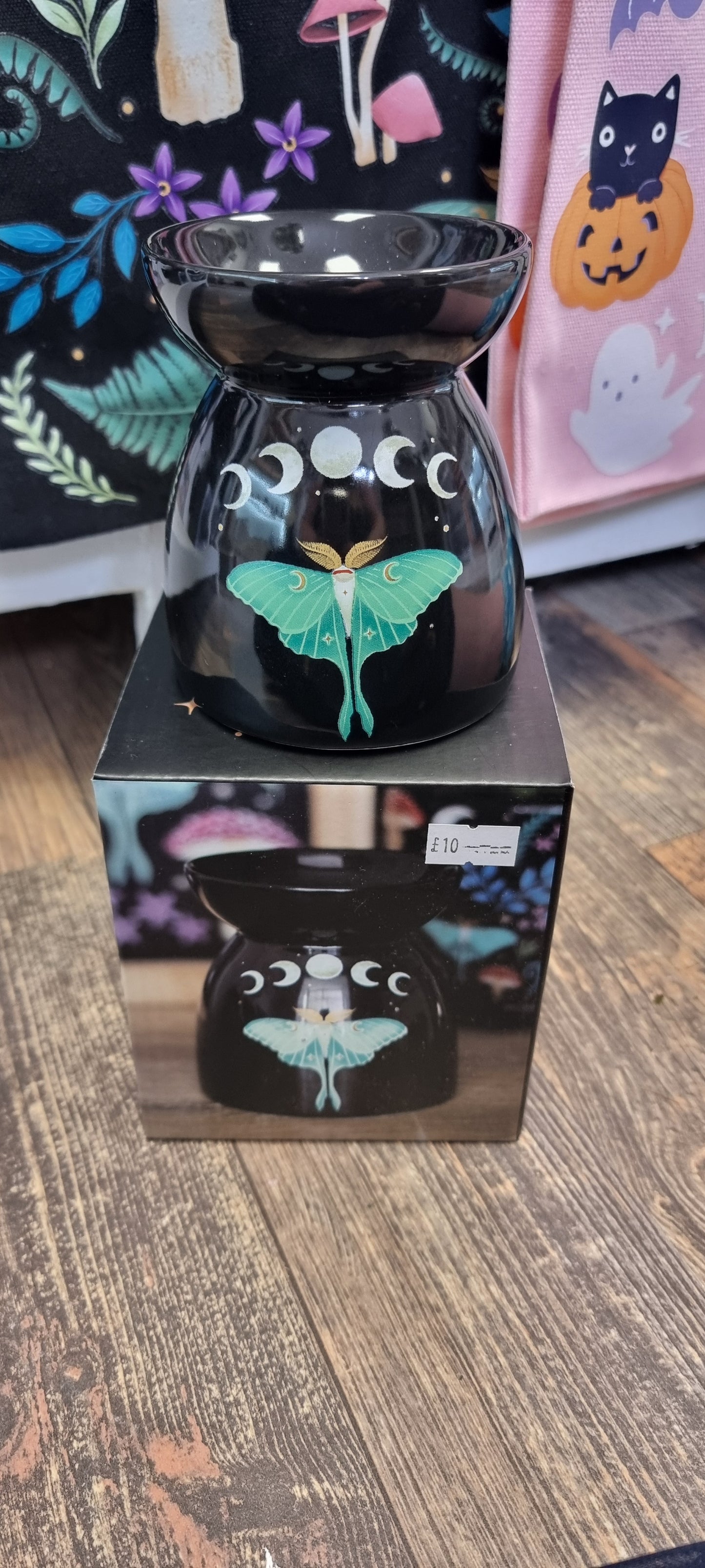 Luna moth oil burner