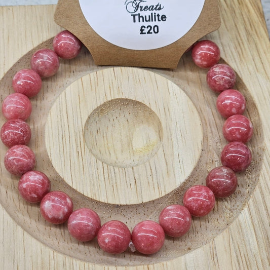 Thulite 8mm bead bracelet