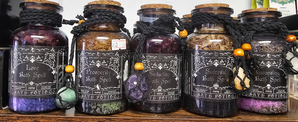 Shower Steamers, Bath Potions & Bombs