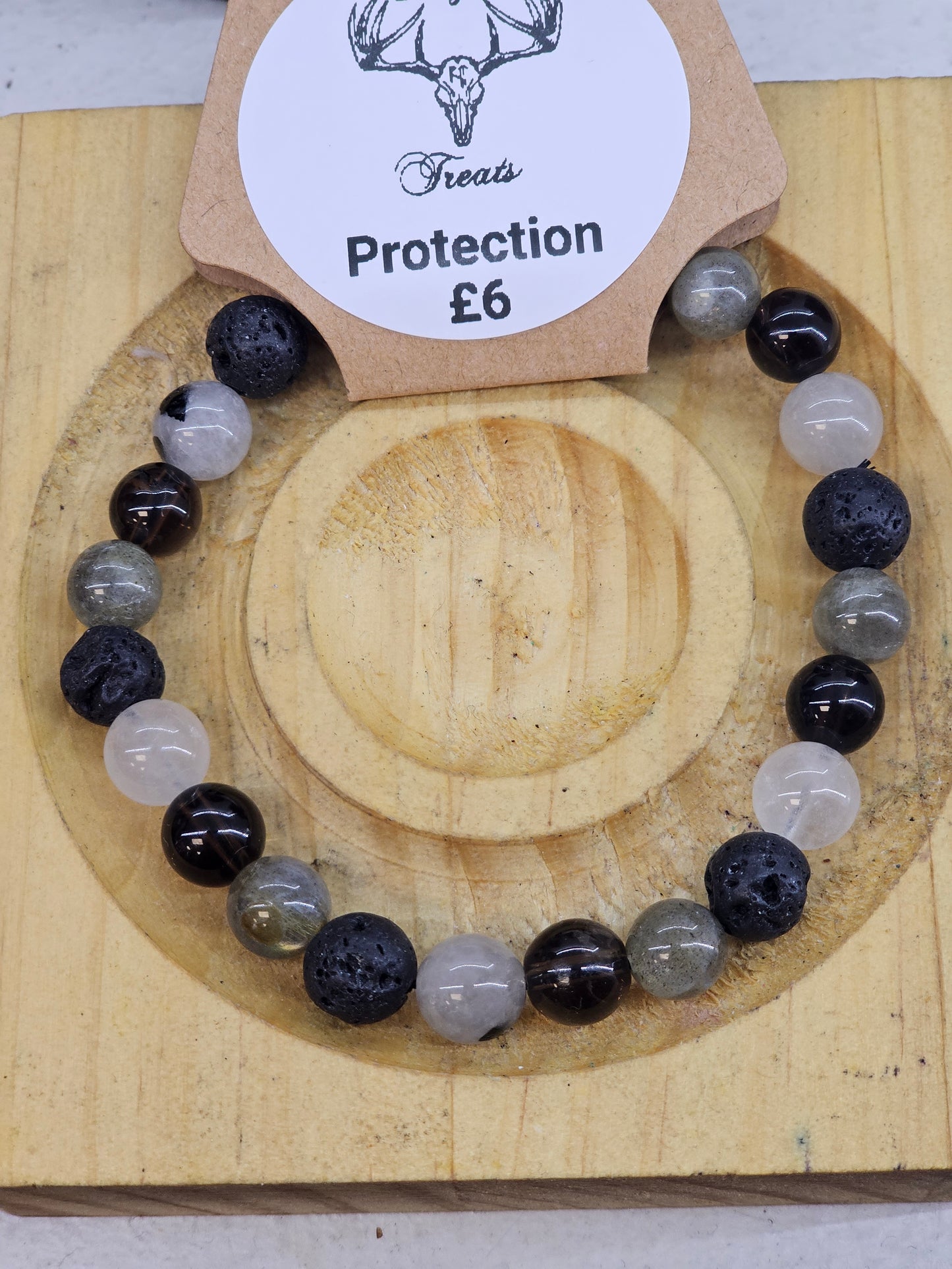 Protection 8mm bead bracelet