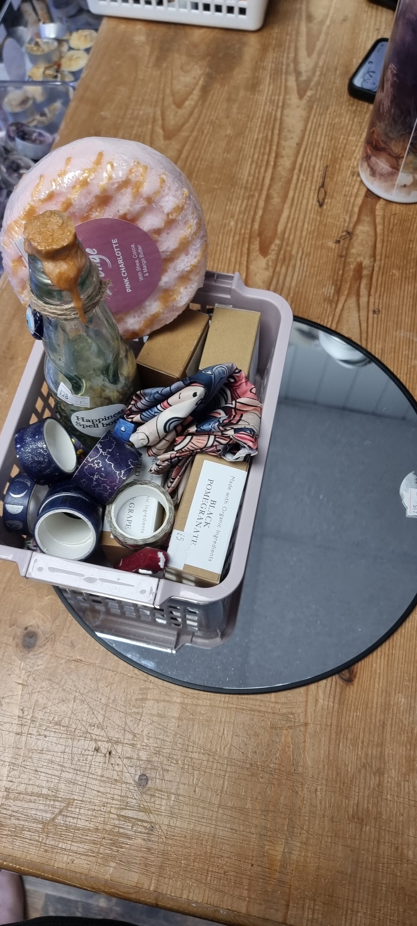 Charl live basket