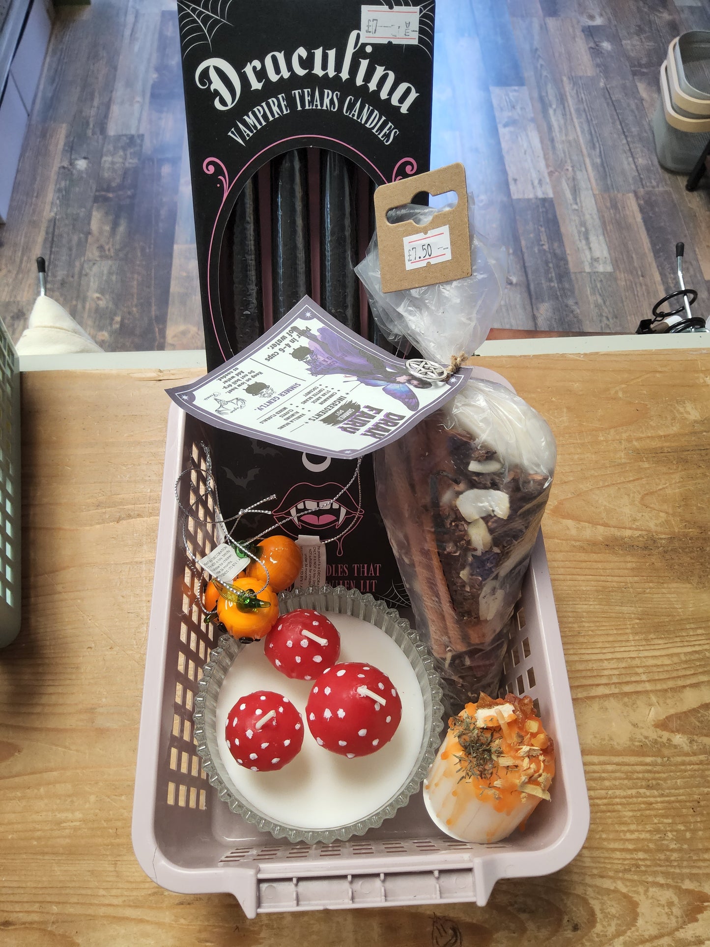 Kel's live basket