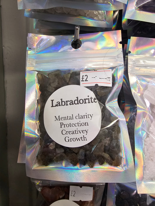Labradorite Chips