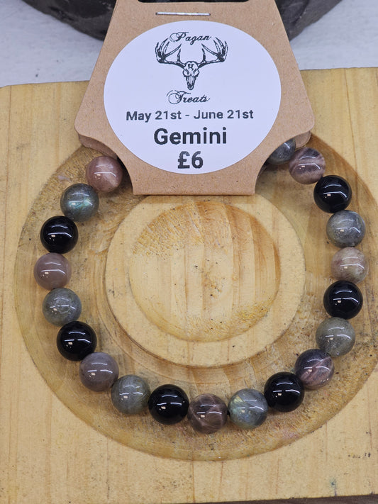 Gemini 8mm bead bracelet