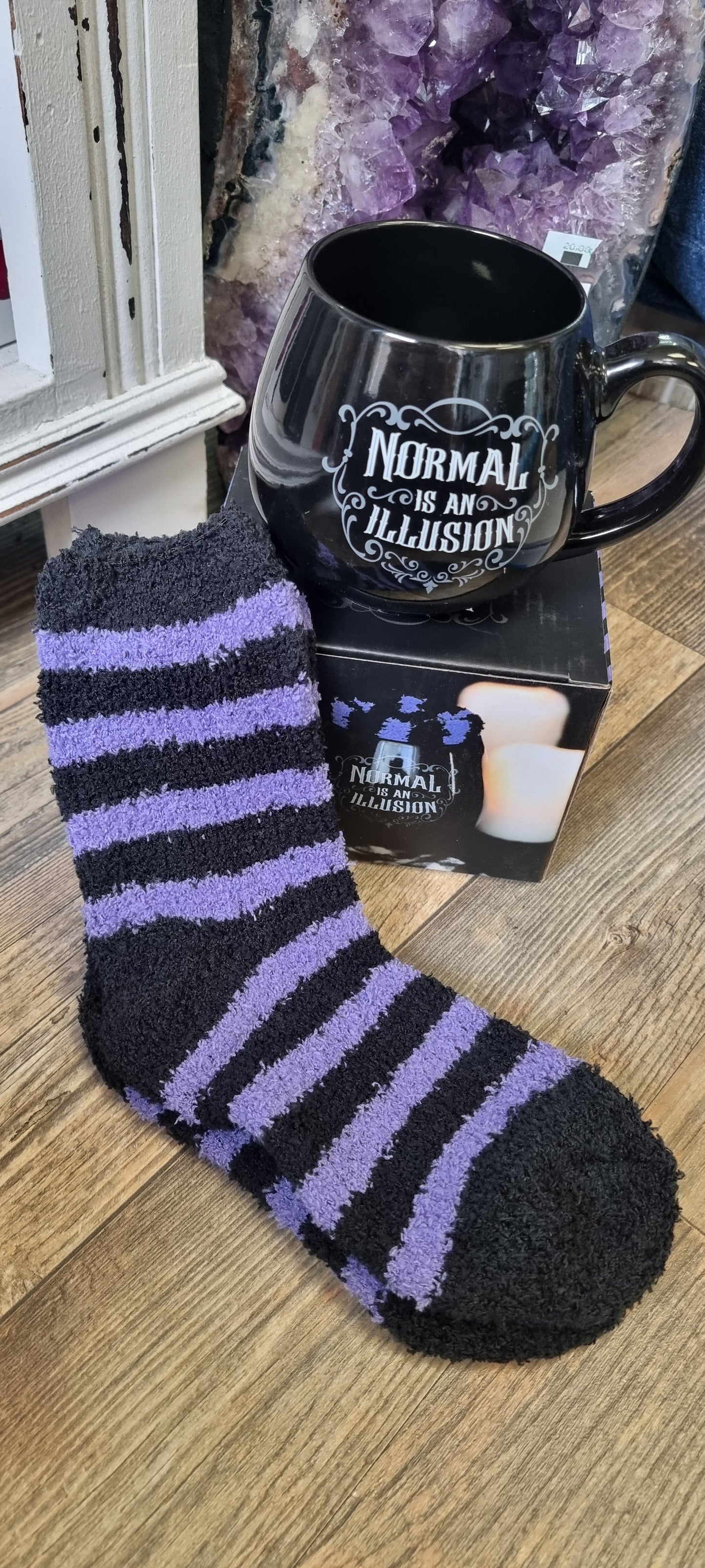 Halloween mug and sock gift set